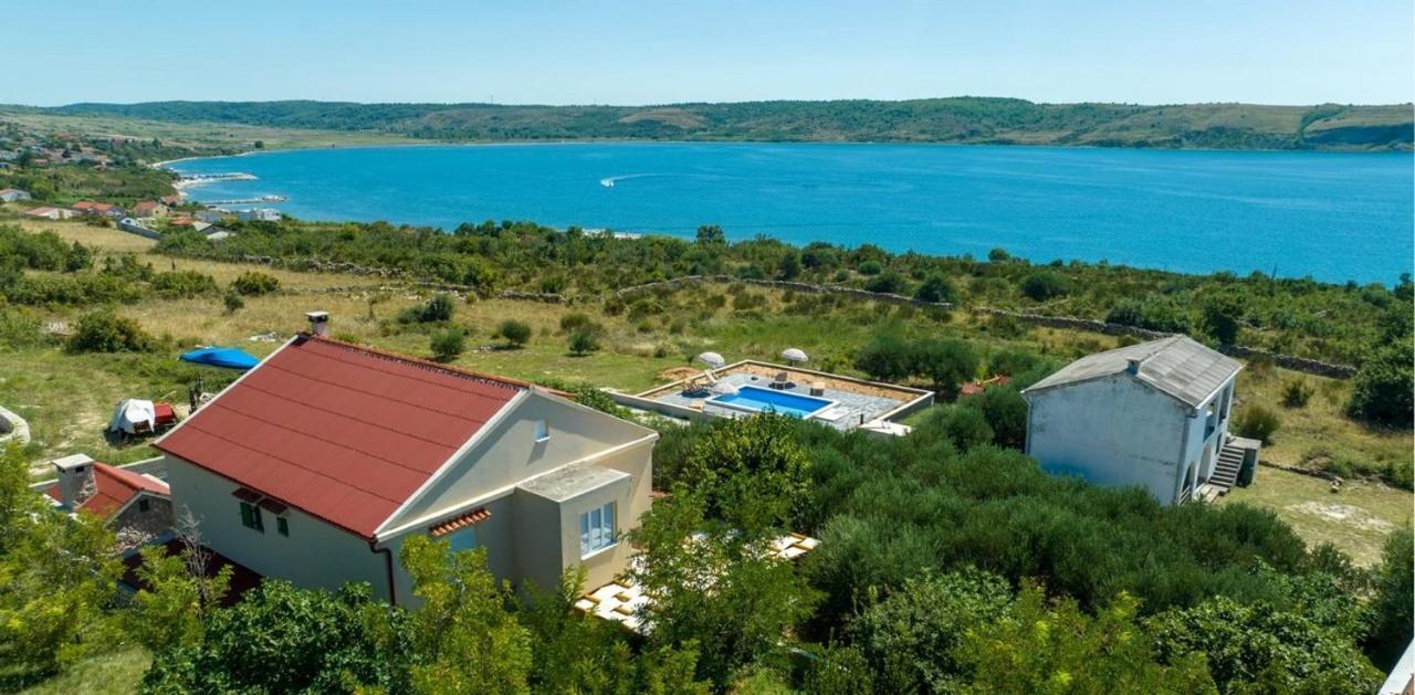 Family Friendly Apartments With A Swimming Pool Rtina - Stosici, Zadar - 21450 Eksteriør billede